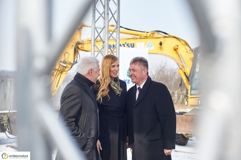 Nyugati elkerülő út alapkőletétele - fotó Szarka Lajos