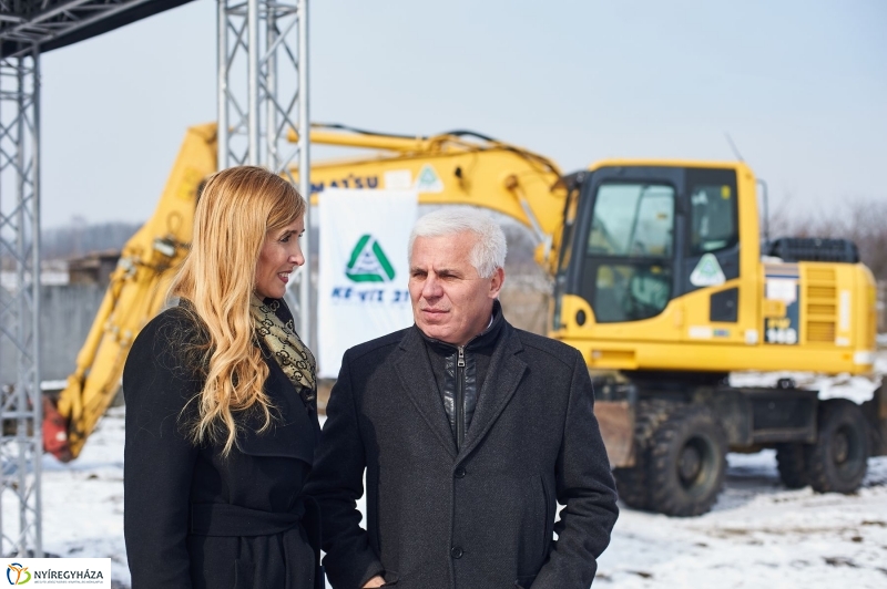 Nyugati elkerülő út alapkőletétele - fotó Szarka Lajos