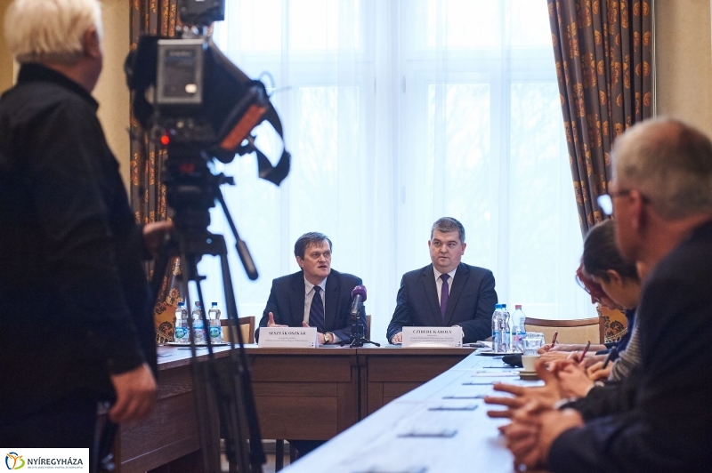 Felzárkózás-politikai együttműködési program - fotó Szarka Lajos