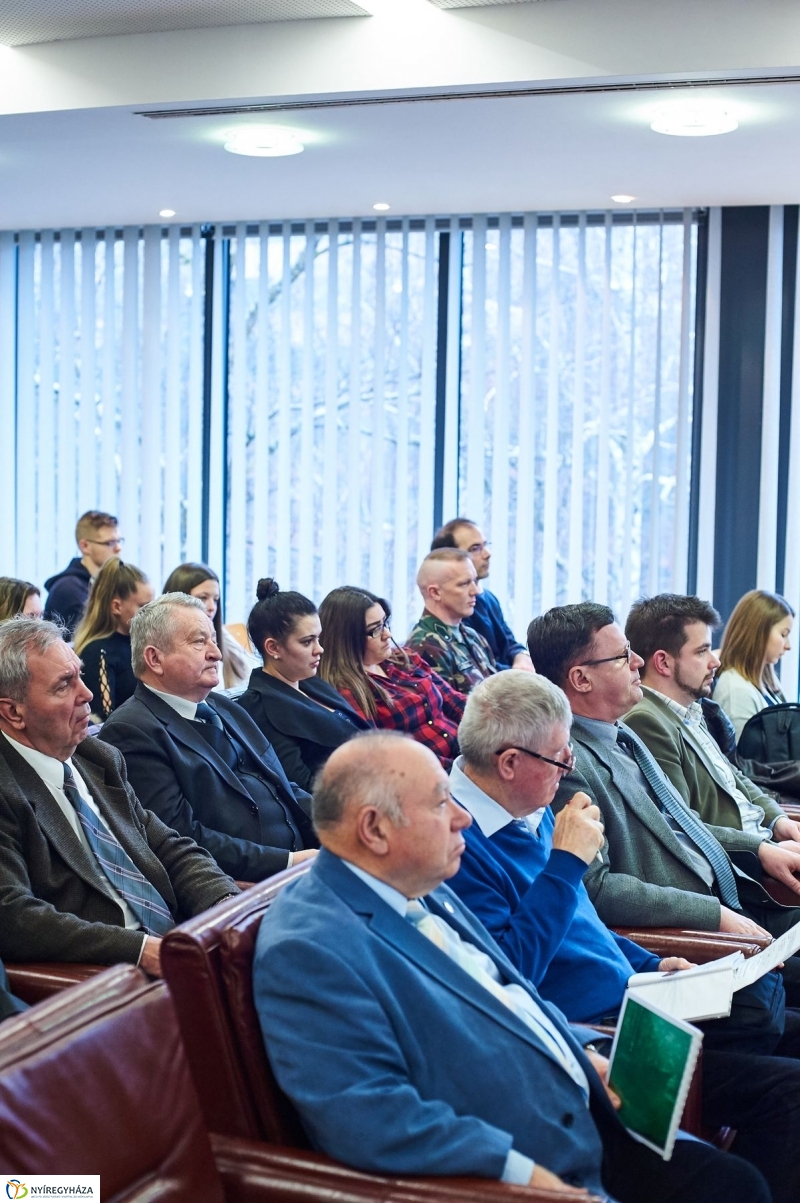 Hadtörténeti konferencia az egyetemen - fotó Szarka Lajos