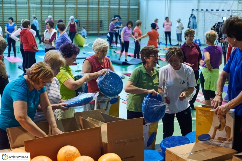 Gyógytorna eszközök átadása - fotó Szarka Lajos