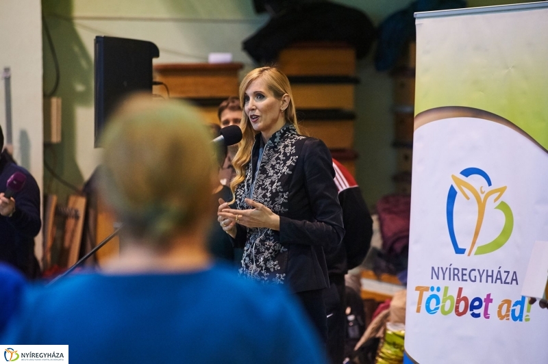 Gyógytorna eszközök átadása - fotó Szarka Lajos