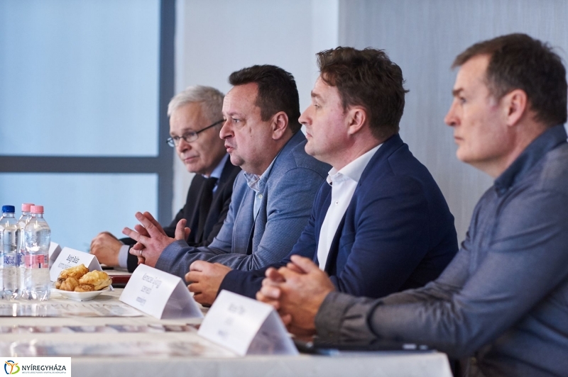 Aranycsapat emlékkiállítás sajtótájékoztató - fotó Szarka Lajos