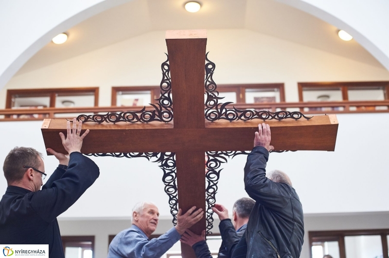 Missziós kereszt Nyíregyházán - fotó Szarka Lajos