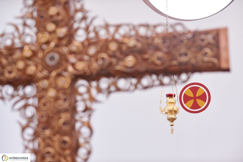 Missziós kereszt Nyíregyházán - fotó Szarka Lajos