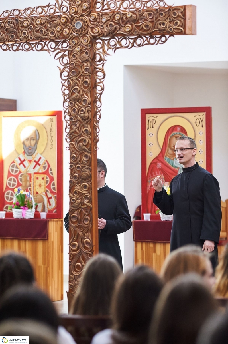 Missziós kereszt Nyíregyházán - fotó Szarka Lajos