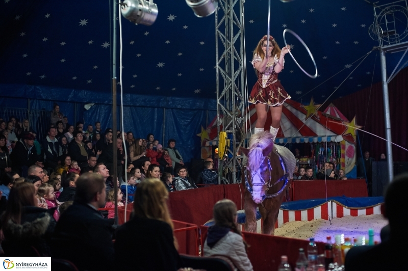 Circus America Nyíregyházán - fotó Szarka Lajos