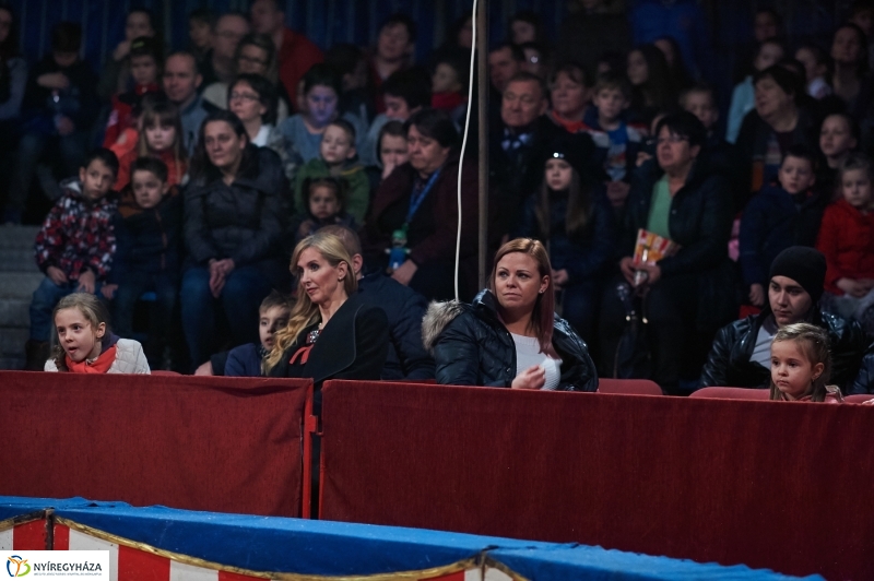 Circus America Nyíregyházán - fotó Szarka Lajos