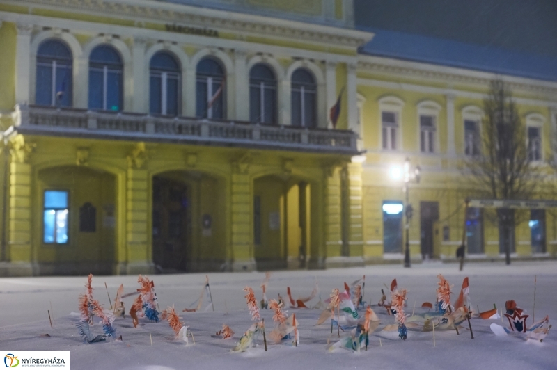 Tél a tavaszban éjfél után - fotó Szarka Lajos