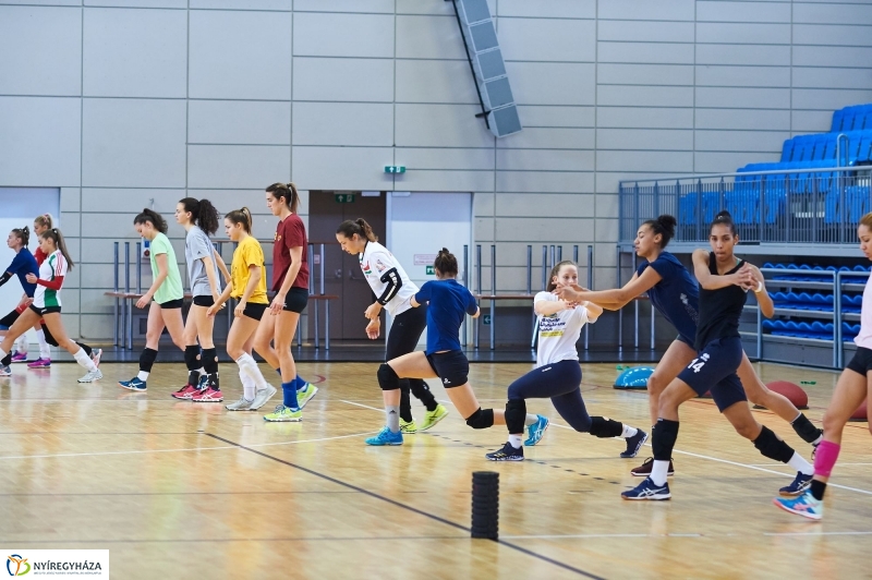 Kupagyőztes a női röpi - fotó Szarka Lajos