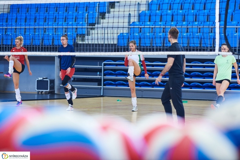 Kupagyőztes a női röpi - fotó Szarka Lajos