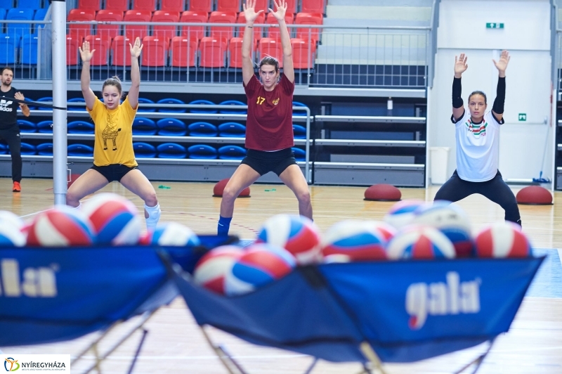 Kupagyőztes a női röpi - fotó Szarka Lajos