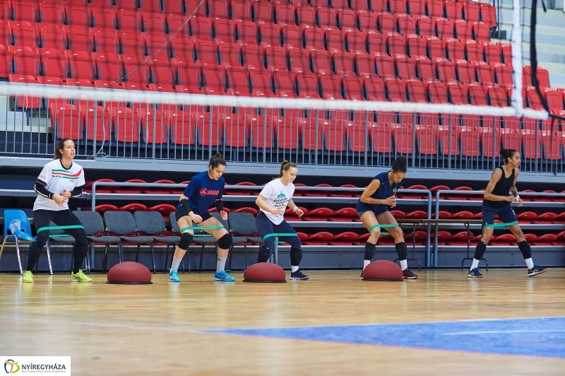 Kupagyőztes a női röpi - fotó Szarka Lajos