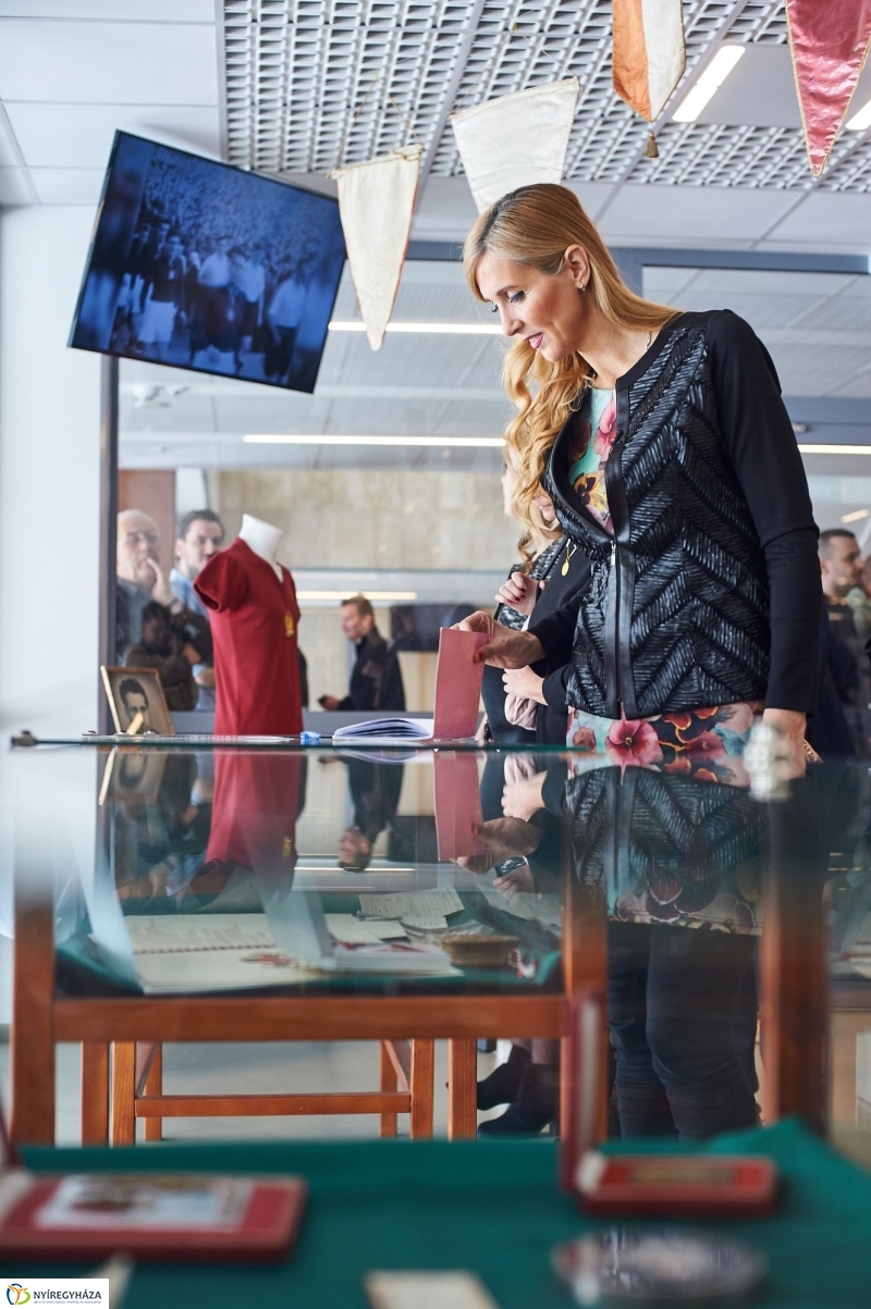 Aranycsapat kiállítás az Arénában - fotó Szarka Lajos