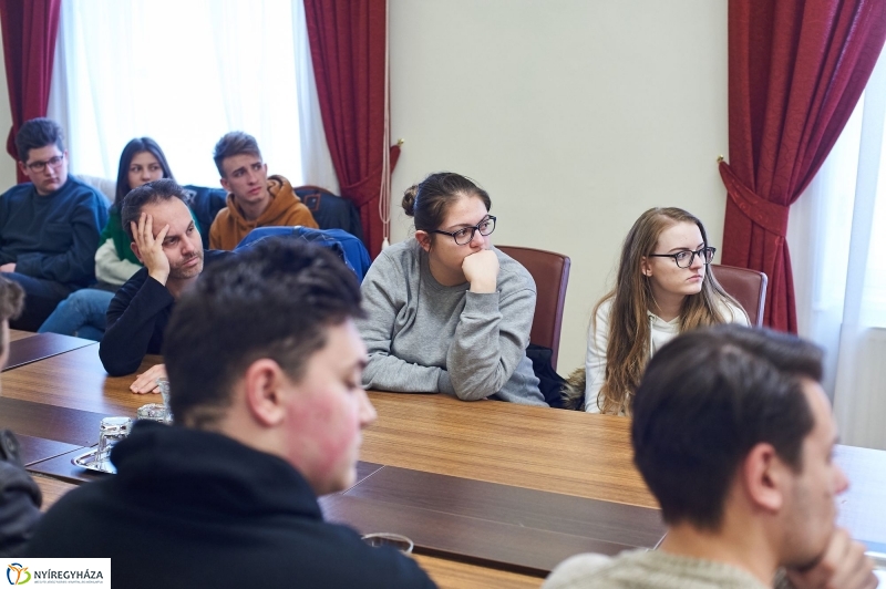 Holland diákok a Városházán - fotó Szarka Lajos