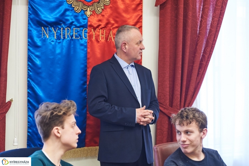 Holland diákok a Városházán - fotó Szarka Lajos