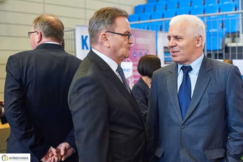 Állásbörze az Arénában - fotó Szarka Lajos