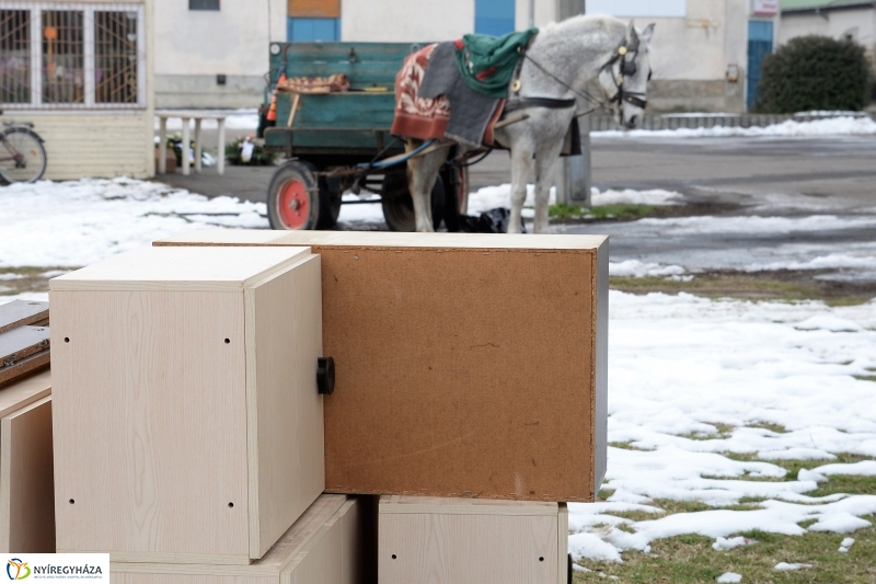 Lomtalanítás Nyíregyházán - fotó Trifonov Éva