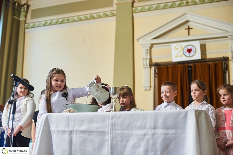 Virágvasárnap a nyíregyházi evangélikusoknál - fotó Szarka Lajos