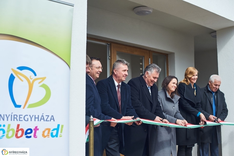 Kórházi óvoda átadó - fotó Szarka Lajos