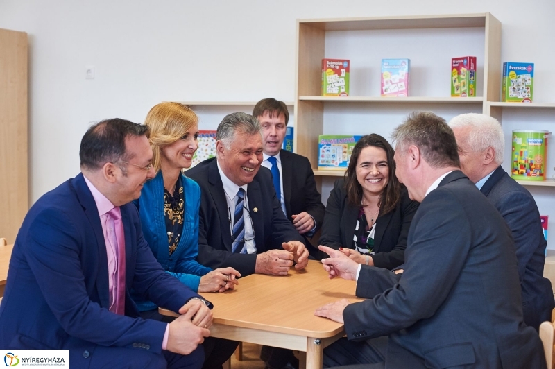 Kórházi óvoda átadó - fotó Szarka Lajos