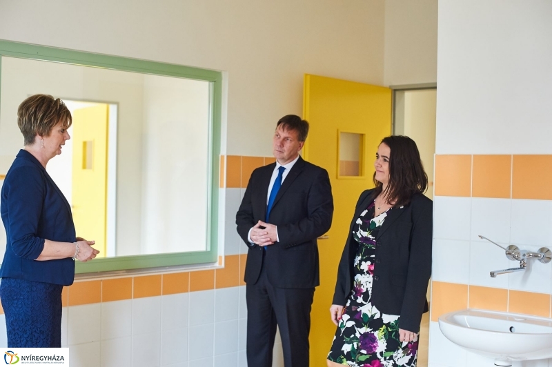 Kórházi óvoda átadó - fotó Szarka Lajos