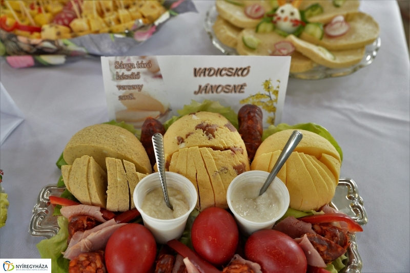 Sárgatúró verseny Nyírszőlősön - fotó Trifonov Éva