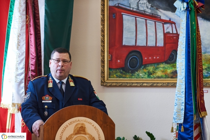 Elismerések a helyzetelemző értekezleten - fotó Szarka Lajos