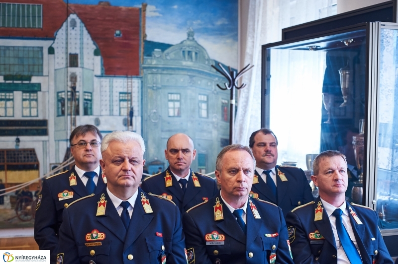 Elismerések a helyzetelemző értekezleten - fotó Szarka Lajos