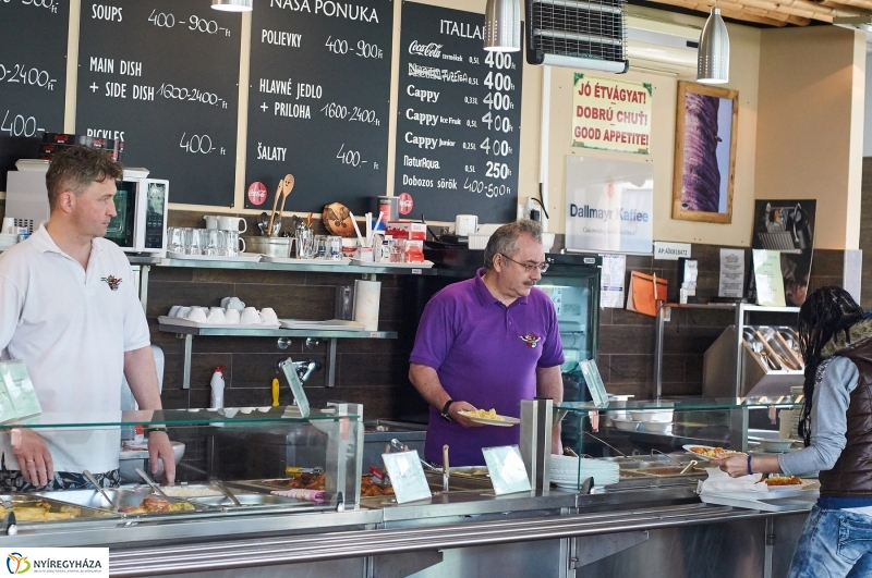 Húsvétkor az Állatparkban - fotó Szarka Lajos