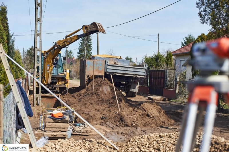 Helyszíni bejárás a Füzes utcán - fotó Szarka Lajos