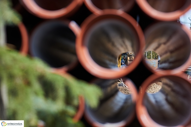 Helyszíni bejárás a Füzes utcán - fotó Szarka Lajos
