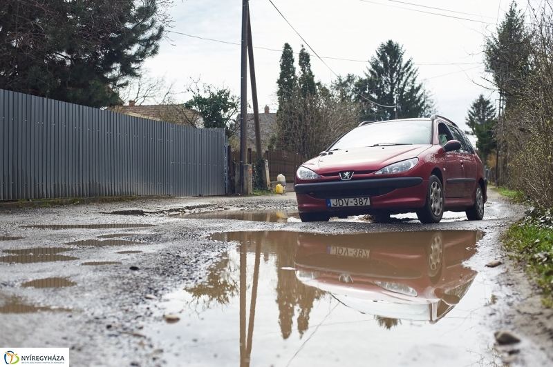 Helyszíni bejárás a Füzes utcán - fotó Szarka Lajos
