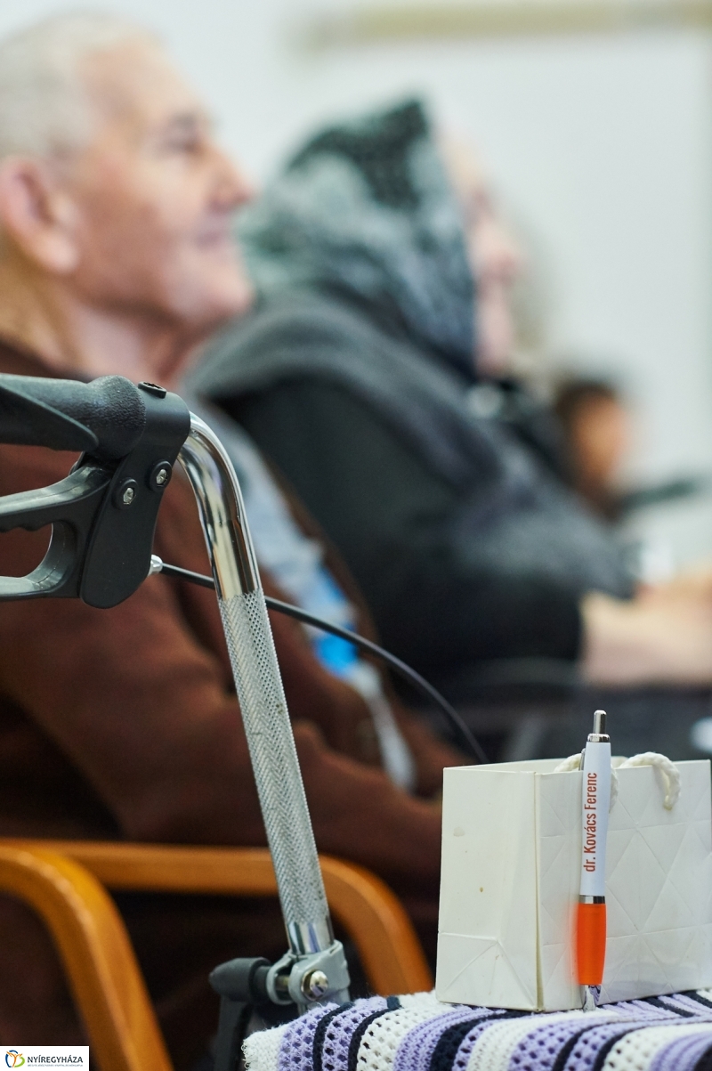 Felújítás a Szivárvány Idősek Otthonában - fotó Szarka Lajos