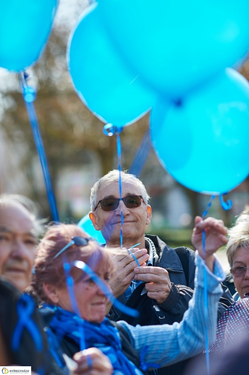Kék séta - fotó Szarka Lajos