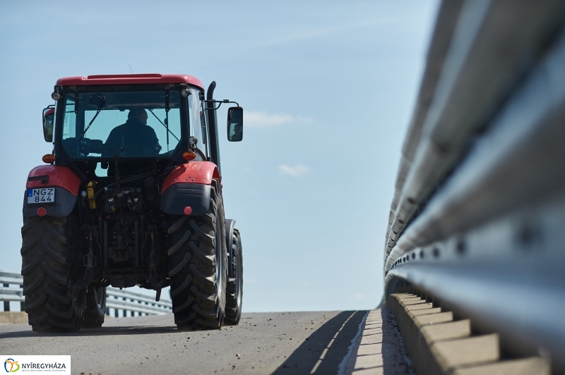 Kálmánházai felüljáró újra nyitása - fotó Szarka Lajos
