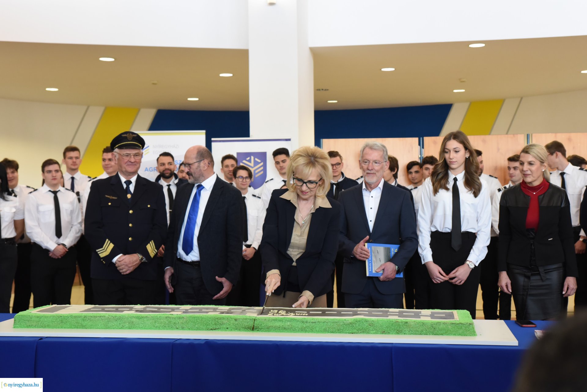 55 éves a pilótaképzés Nyíregyházán