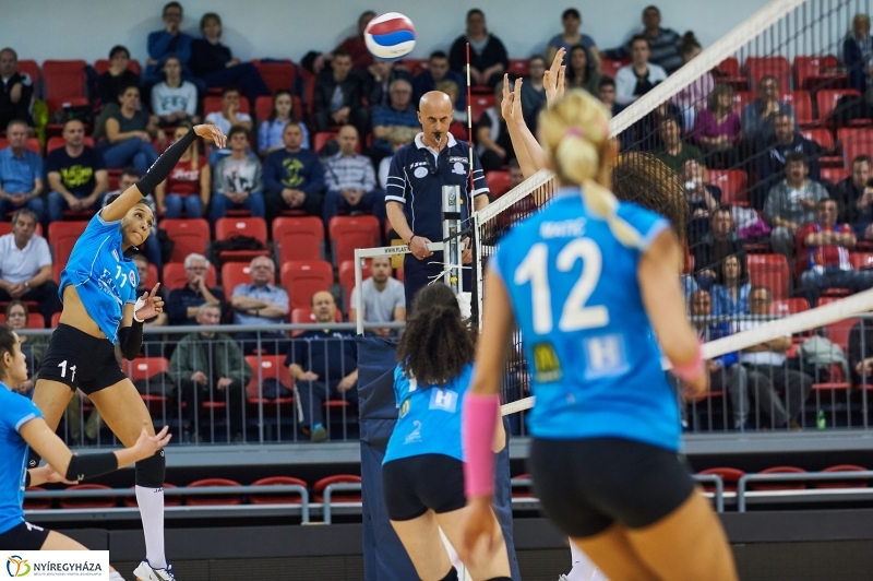 Fatum-UTE női röpi - fotó Szarka Lajos