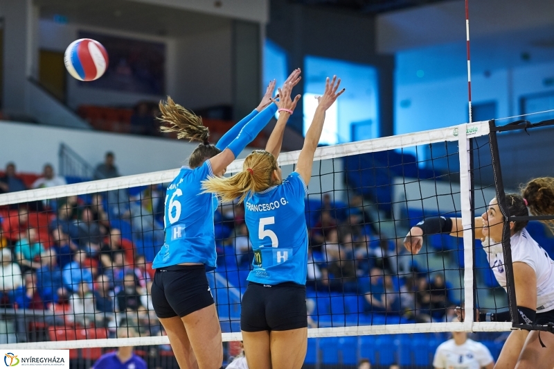 Fatum-UTE női röpi - fotó Szarka Lajos