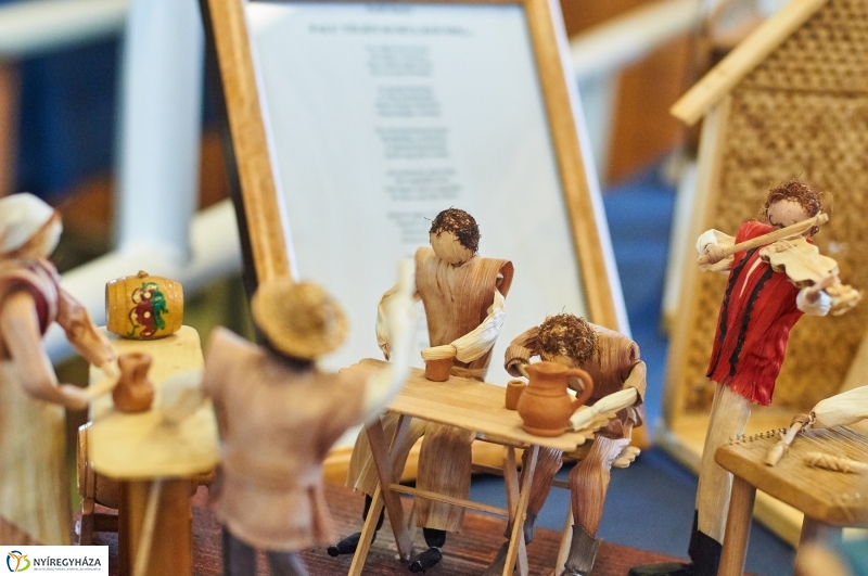 Csuhészobor kiállítás a Városmajorban - fotó Szarka Lajos