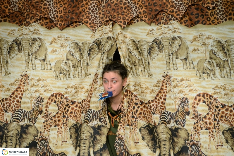 Maszmók Afrikában - fotó Trifonov Éva