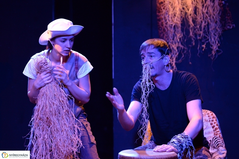 Maszmók Afrikában - fotó Trifonov Éva