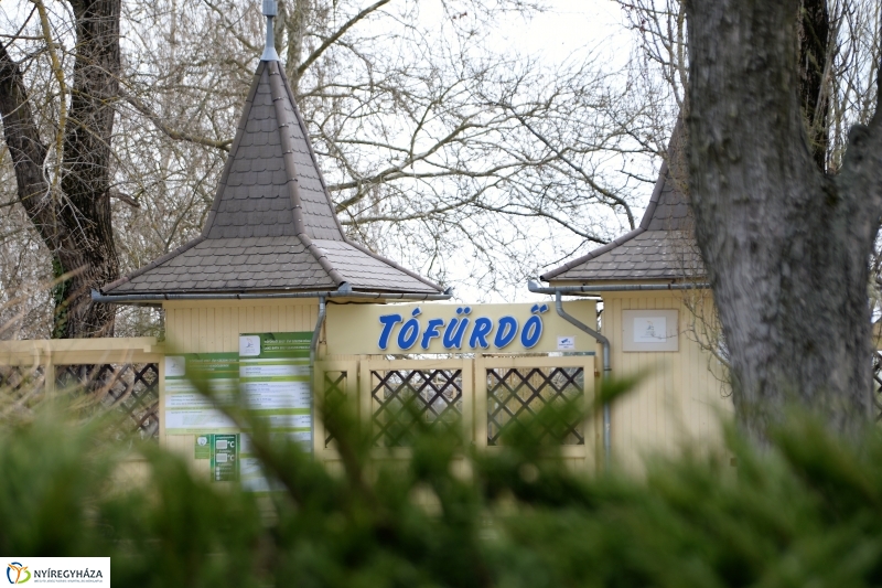 Téli álomból ébredezik Sóstó - fotó Trifonov Éva