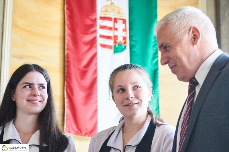 Ballagók Kapcsos Könyve 2018 - fotó Szarka Lajos