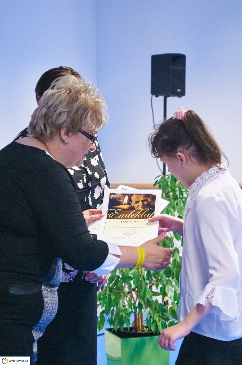 Versmondó díjazottak a költészet napján - fotó Szarka Lajos