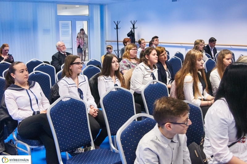 Versmondó díjazottak a költészet napján - fotó Szarka Lajos