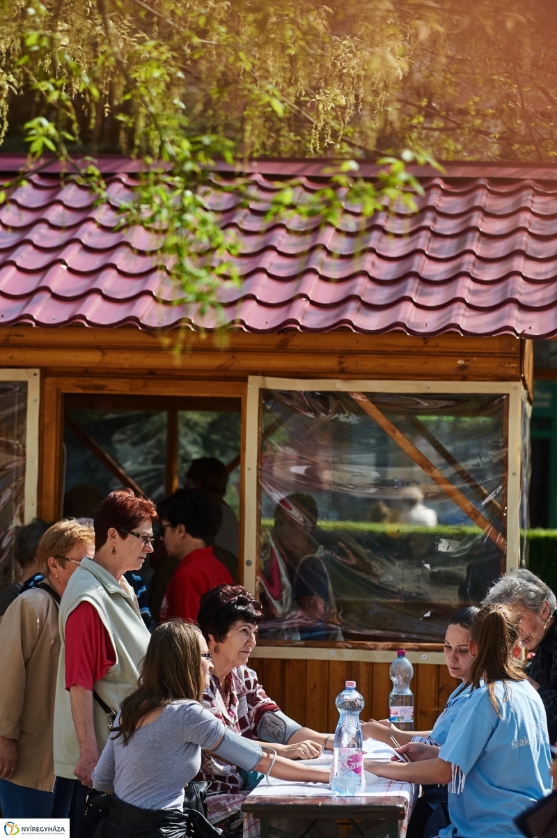 Lions Szűrések a Kossuth téren - fotó Szarka Lajos