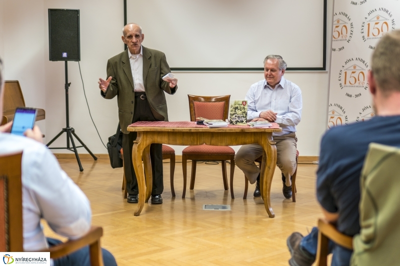 Szilassy Géza könyvbemutatója - fotó Kohut Árpád