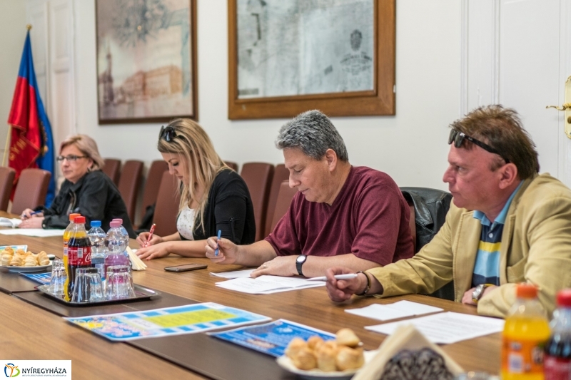 Sajtótájékoztatók a Városházán - fotó Kohut Árpád