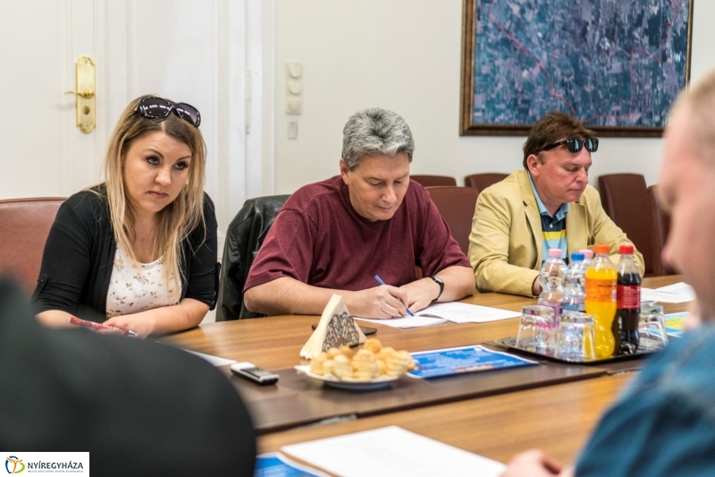 Sajtótájékoztatók a Városházán - fotó Kohut Árpád